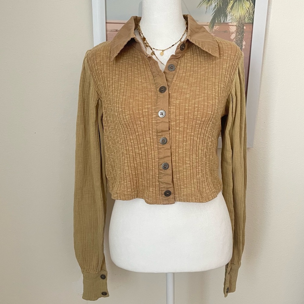 POL Ribbed Cropped Long Sleeve Button Down Top Small
